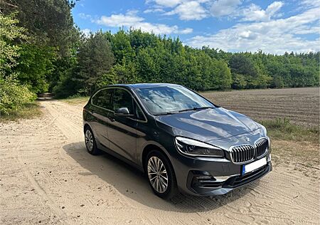 BMW 2er Active Tourer 220i (F45), Luxury Line