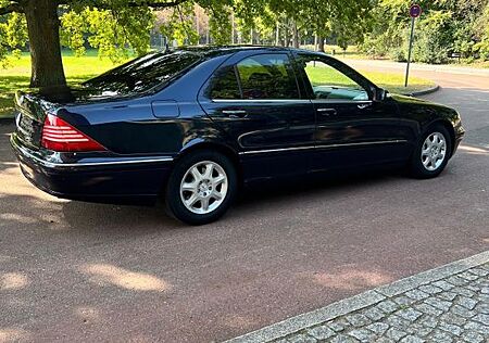 Mercedes-Benz S 320 CDI -