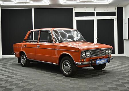 Lada /Wolga 2103 Schigulli WenigKm