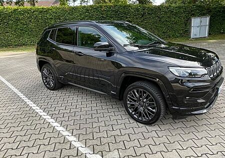 Jeep Compass 1.3 T-GDI I4 4xe Limited 4WD Auto Li...