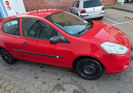 Renault Clio Yahoo! 1.2 16V 75 - Tüv Neu - Klima