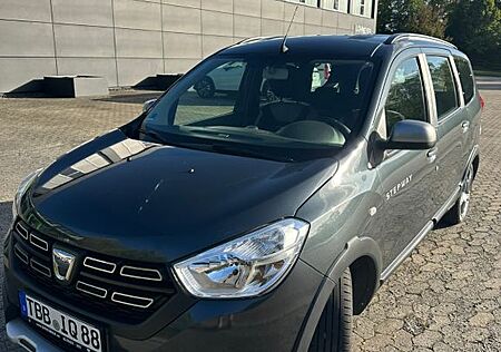 Dacia Lodgy Stepway Blue dCi 95