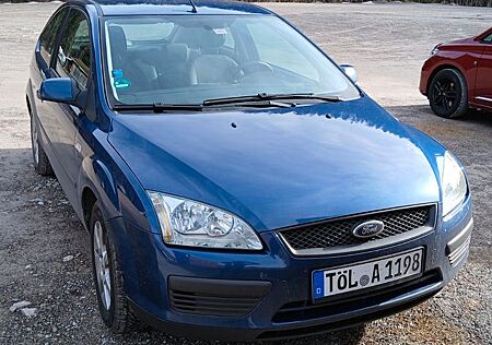 Ford Focus 1,6 Fun X Fun X