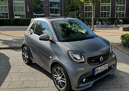Smart ForTwo cabrio 0.9 80kW BRABUS Xclusive twina...