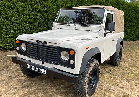 Land Rover Defender 3.5 V8 Soft-Top 1989