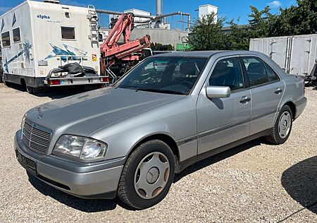 Mercedes-Benz C 180 -Automatik - Klima - kein Rost