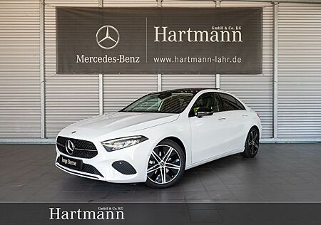 Mercedes-Benz A 200 Limousine Progressive Panorama Night KeyGo