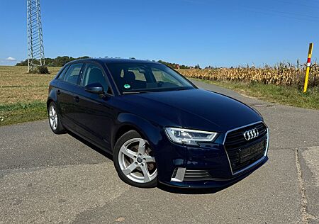 Audi A3 35 TDI S tronic sport Sportback ACC Matrix