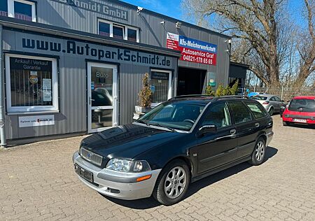 Volvo V40 1.8 AHK°KLIMA°LEDER°SITZH°TÜV 10/2027!