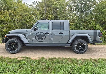 Jeep Gladiator Overland 3,0 V6 AHK ASP Räder