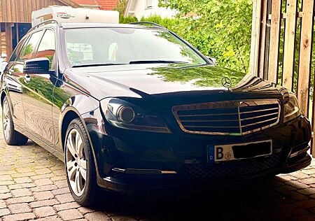 Mercedes-Benz C 200 CDI T AVANTGARDE AVANTGARDE
