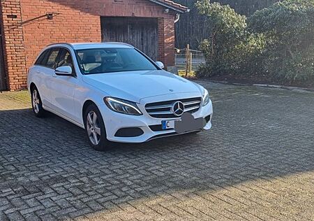 Mercedes-Benz C 220 d 4MATIC T AVANTGARDE Autom. AVANTGARDE