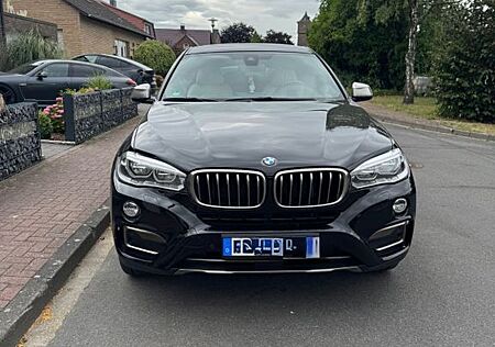 BMW X6 xDrive30d - Voll - Standheizung - Anhänger