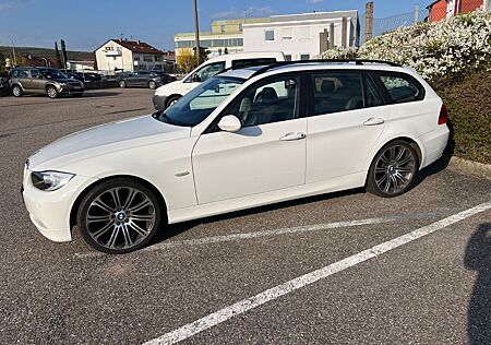 BMW 318i Touring