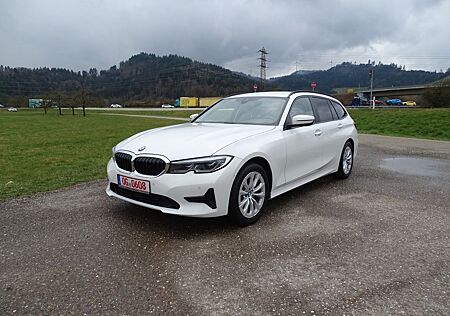 BMW 320d Advantage Touring Navi Klima Tempo eFH