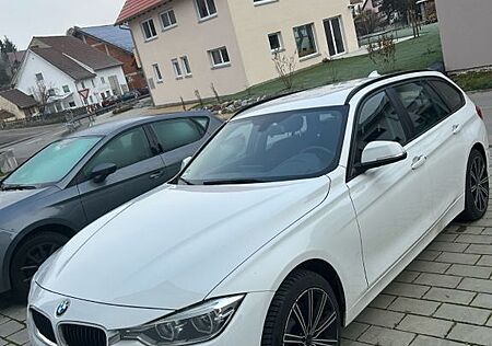 BMW 320d xDrive Touring Automatic -