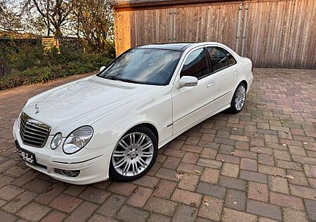 Mercedes-Benz E 420 CDI Avantgarde Sportpaket, viel neu