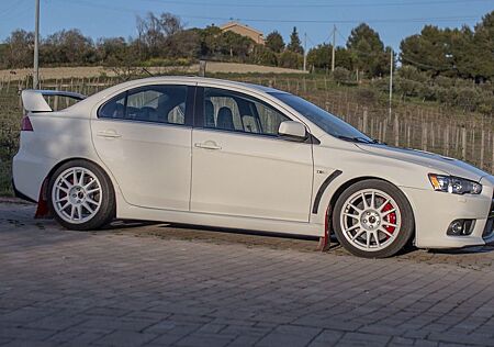 Mitsubishi Lancer Evo X MR Baujahr 2008 45.000 km PERFEKT