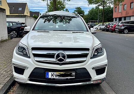Mercedes-Benz GL 500 4MATIC -