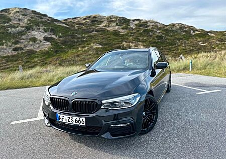 BMW 530i xDrive Touring A -
