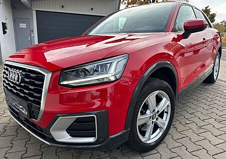 Audi Q2 30 TDI S tronic sport+1.Hand+AHK