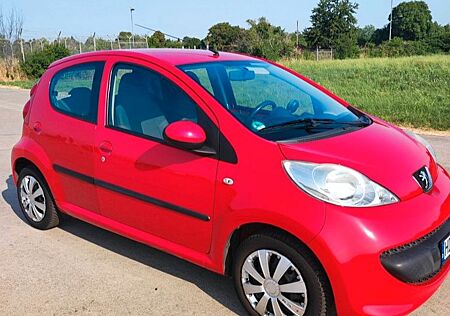Peugeot 107 Filou 70 Filou