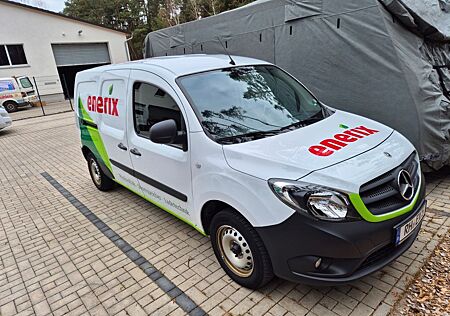 Mercedes-Benz Citan mit Regalausbau, AHK