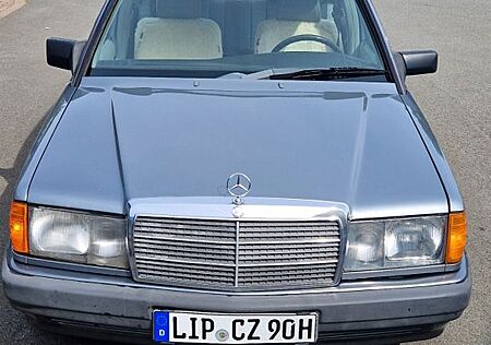 Mercedes-Benz 190