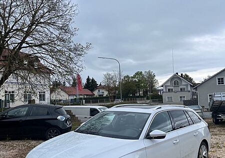 Skoda Superb Combi Style