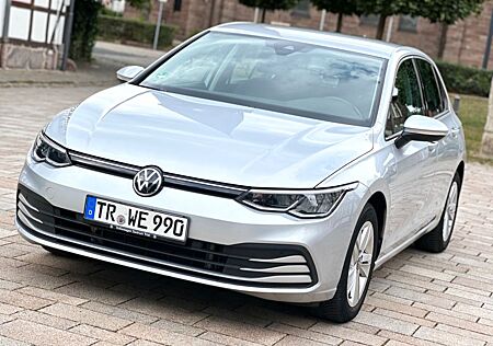 VW Golf Volkswagen VIII Lim. Life 1.5 Rückfahrt Kamera 1 Hand