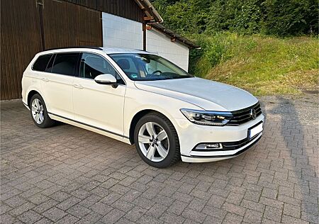VW Passat Variant Volkswagen 2.0 TDI SCR 140kW DSG Comfortline
