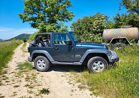 Jeep Wrangler Sport 2.8 CRD Sport