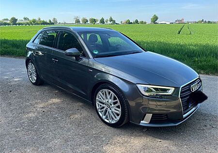 Audi A3 2.0 TDI Sportback S line