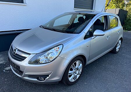 Opel Corsa D * Innovation "110 Jahre" *1,4 *Tempomat