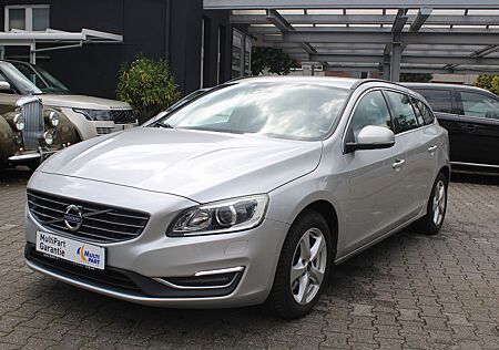 Volvo V60 2.0 T BIFUEL Kombi Momentum*AUTOMATIK*NAVI*