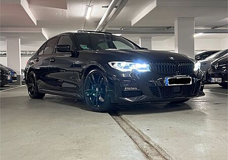 BMW 330i M Sport*VOLL*360*LASER*H&K*SCHIEB*GESTS*HUD