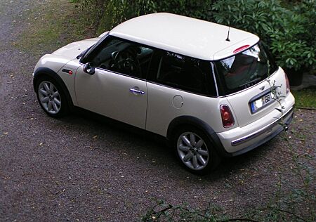 Mini ONE aus Erstbesitz