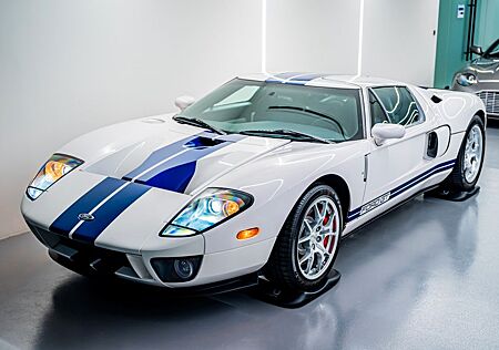 Ford GT