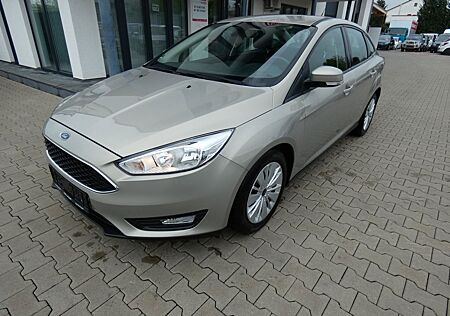 Ford Focus Lim. Business Navi Klima Tempomat Met.
