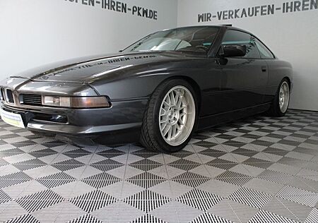 BMW 850i V12 D-Auto M Räder Service NEU History