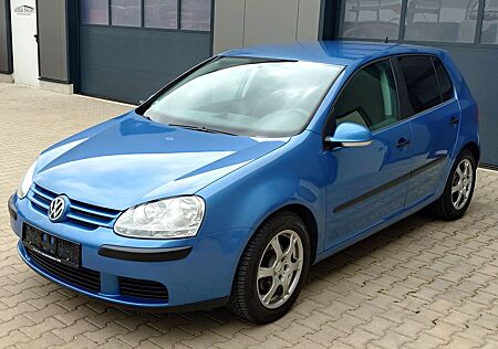 VW Golf Volkswagen V Lim. 5 Türig 1.6i/102 PS