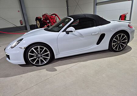 Porsche Boxster PDK/SPORTABGS./20"CARRERA/PDLS/NAVI/TOP!