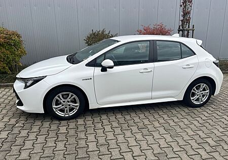 Toyota Corolla 1,8 Hybrid Business Edition Business...