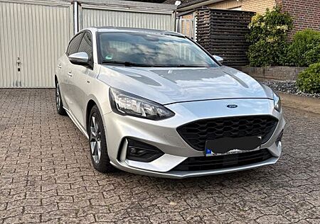 Ford Focus ST-Line