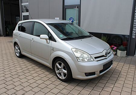 Toyota Corolla Verso 2.2 D-CAT Sol