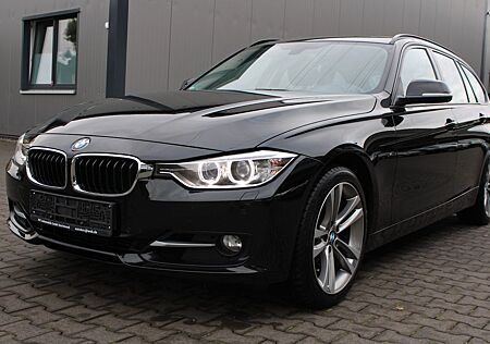 BMW 320i xDrive Sport Line