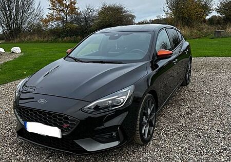 Ford Focus 2,3 EcoBoost ST Styling-Paket ST Styli...