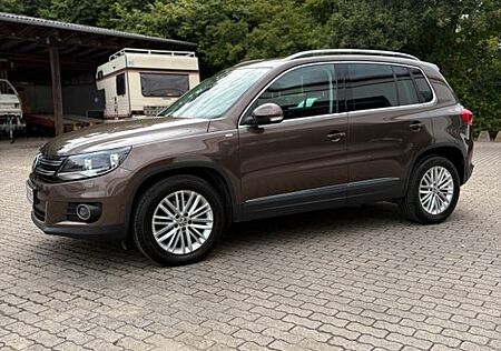 VW Tiguan Volkswagen 1.4 TSI 90 BlueMot Tec CUP Sport & St...