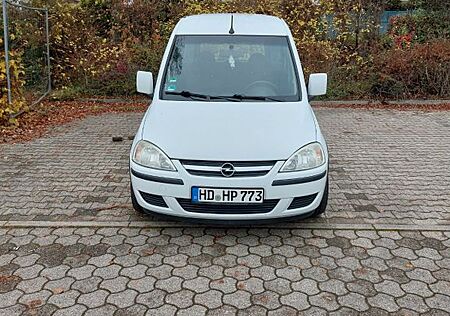 Opel Combo 1.6 CNG -