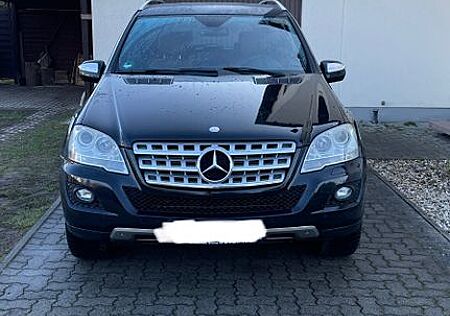 Mercedes-Benz ML 350 BlueTEC 4MATIC -